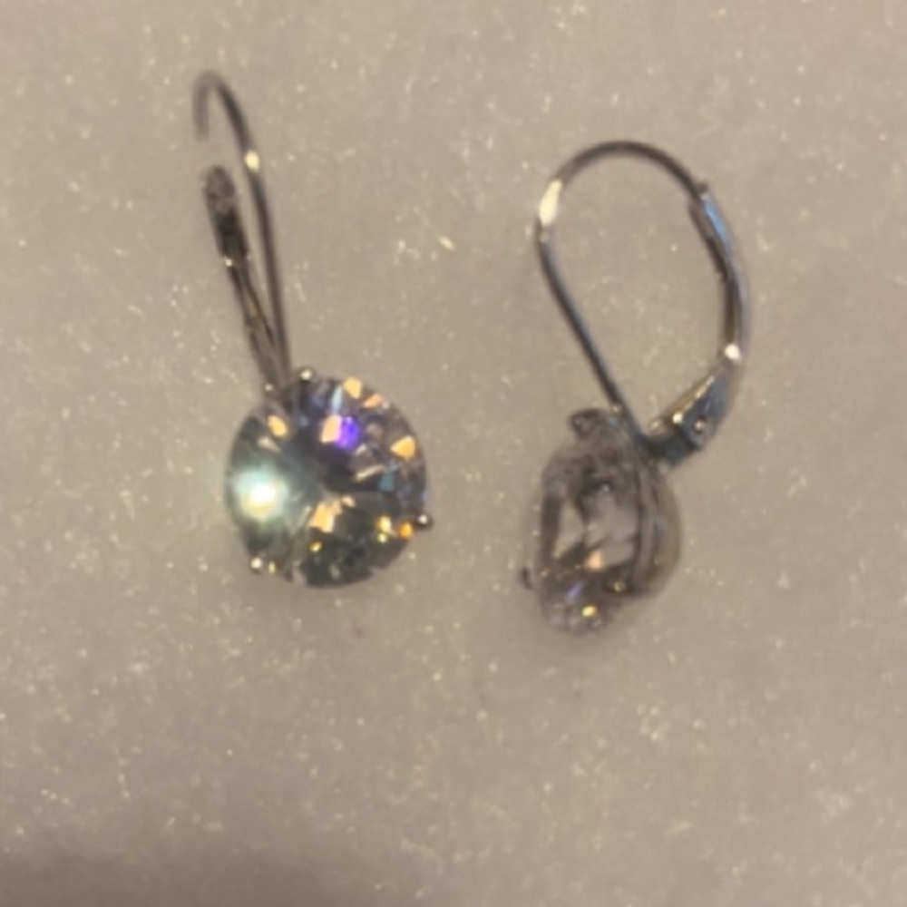 Elegant Silver Crystal solitare  Drop Earrings